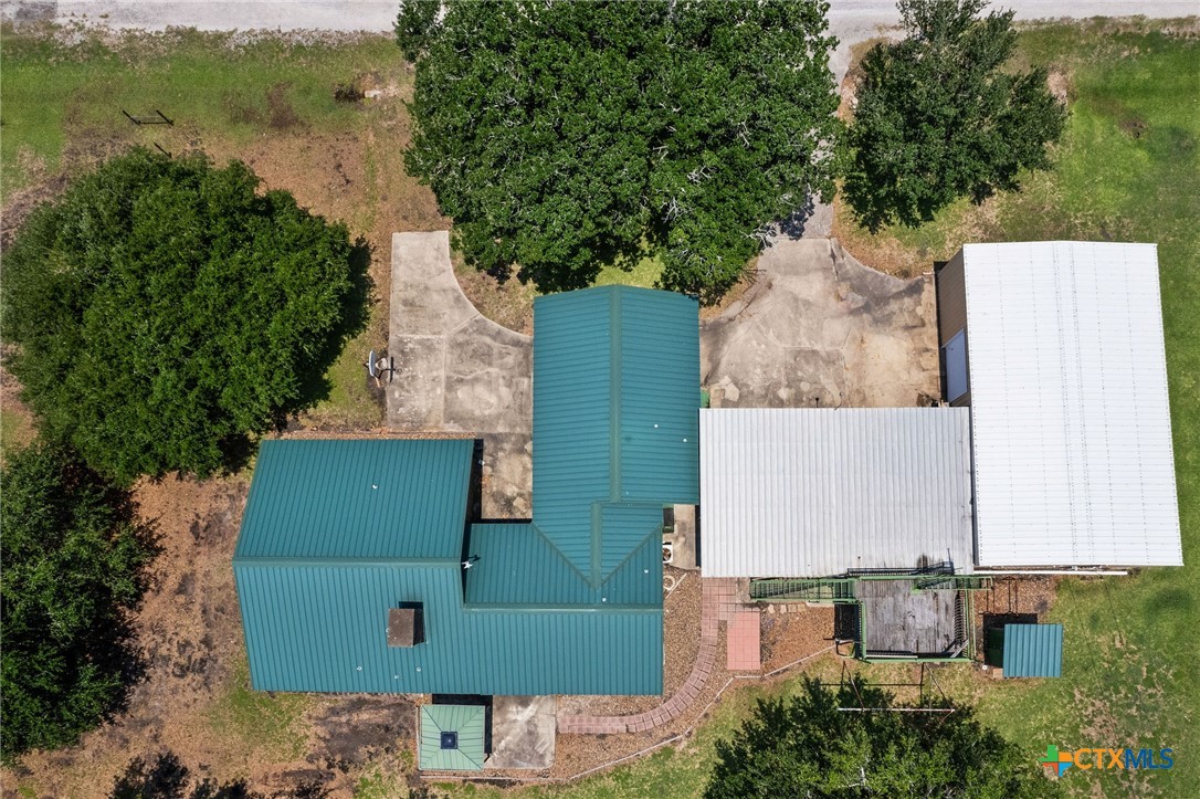 main property photo 32