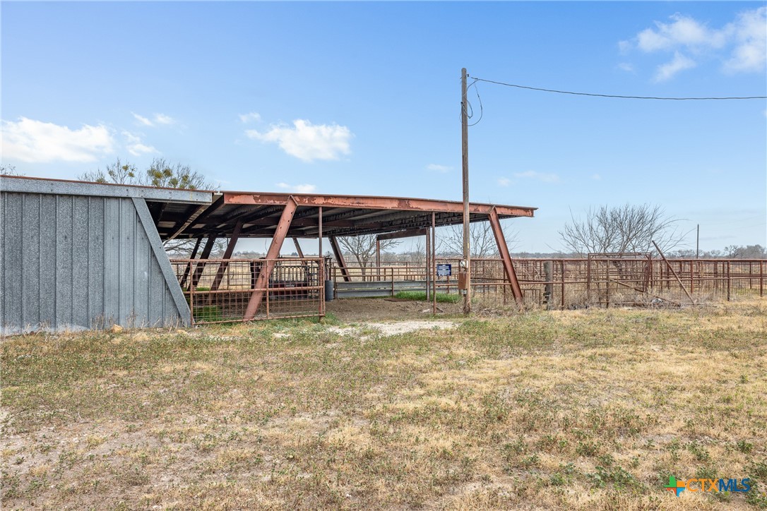 main property photo 30