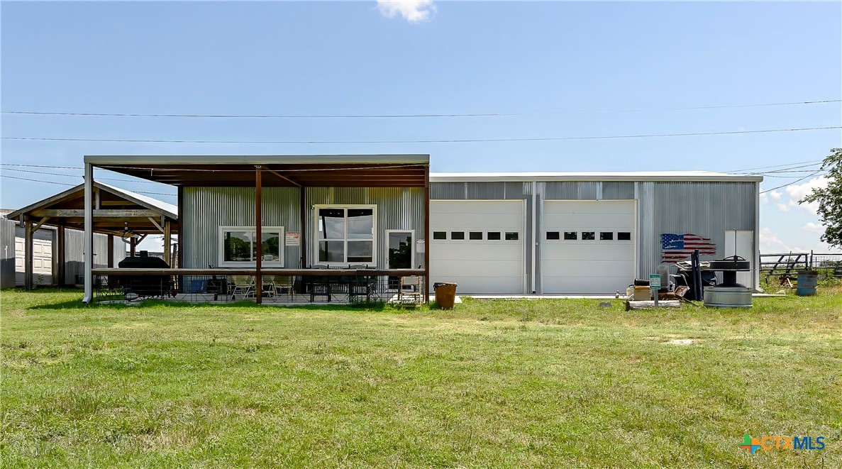 main property photo 14