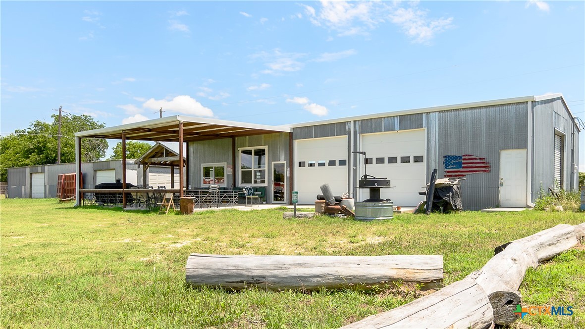 main property photo 4