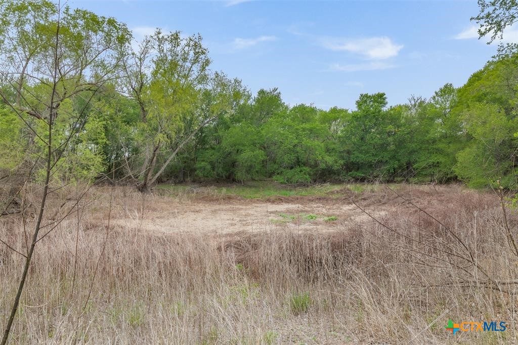 main property photo 18