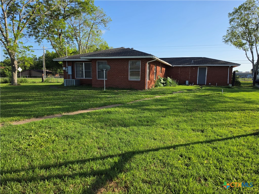 main property photo 13