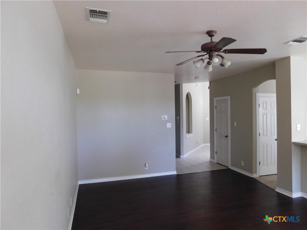 property viewer photo 13