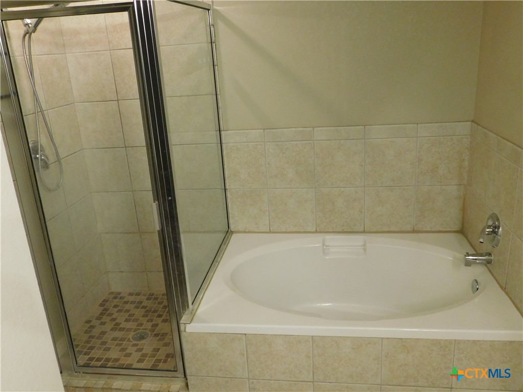 property viewer photo 17