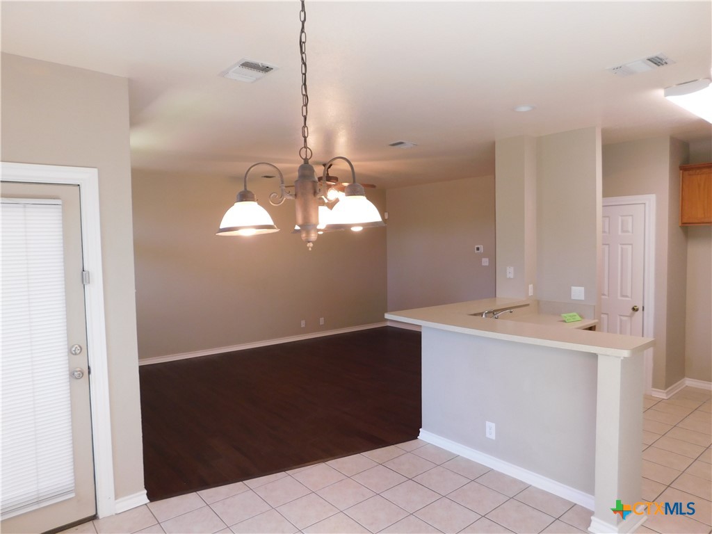 property viewer photo 5