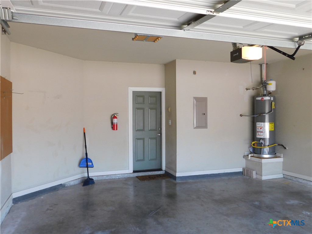 property viewer photo 7