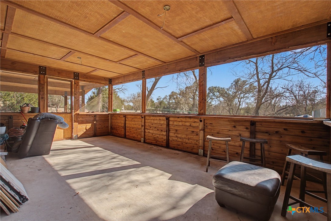 property viewer photo 1