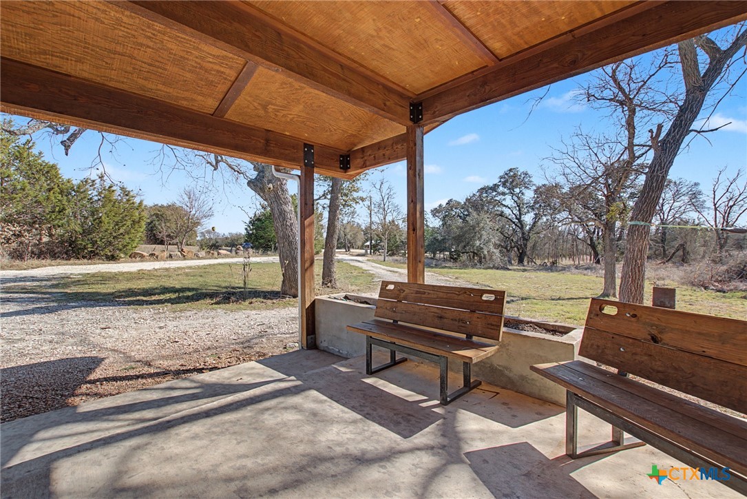 property viewer photo 2