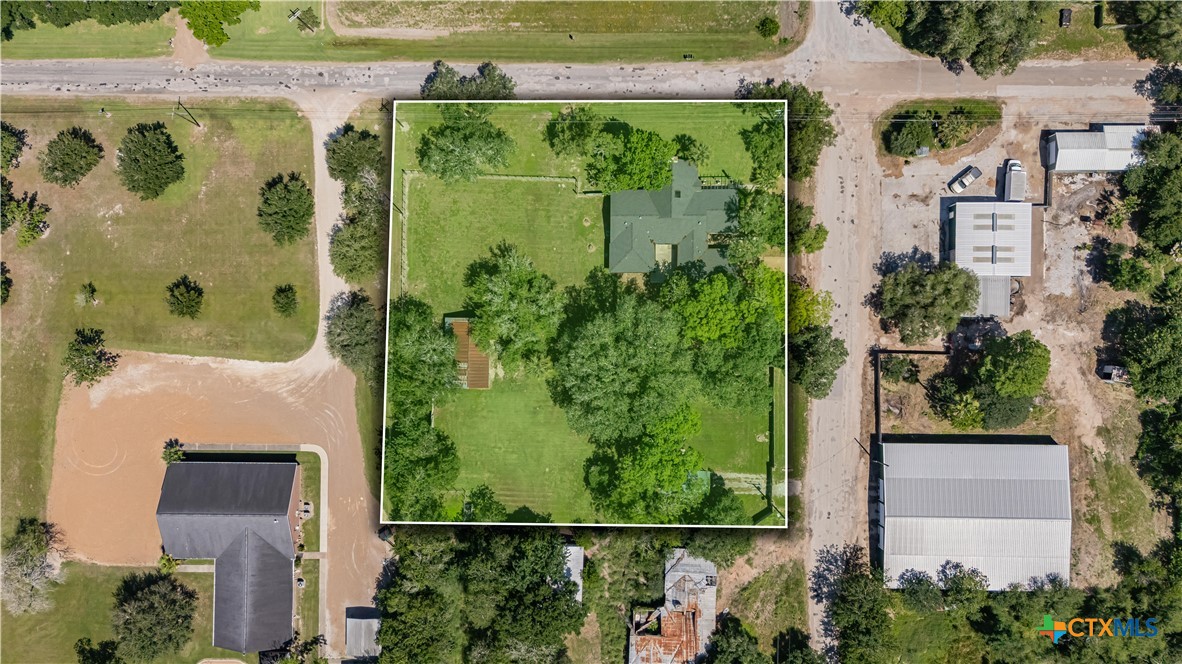 main property photo 37