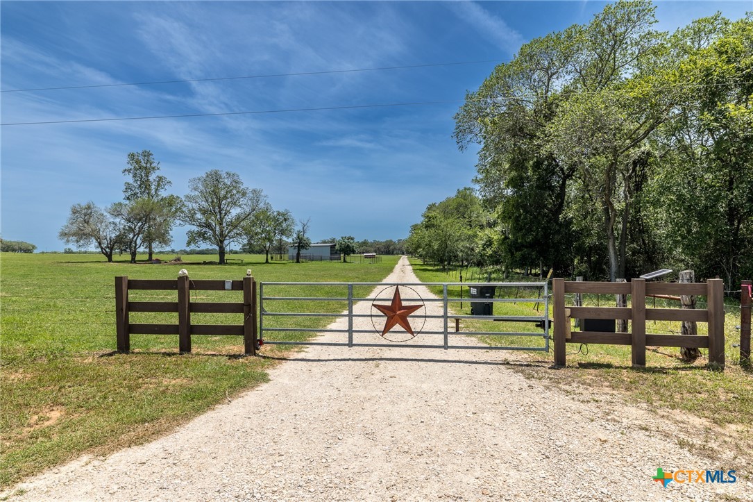 main property photo 31