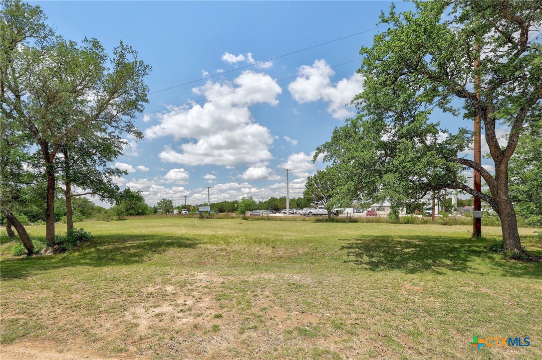 main property photo 11