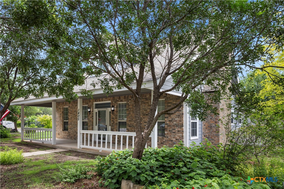 main property photo 35