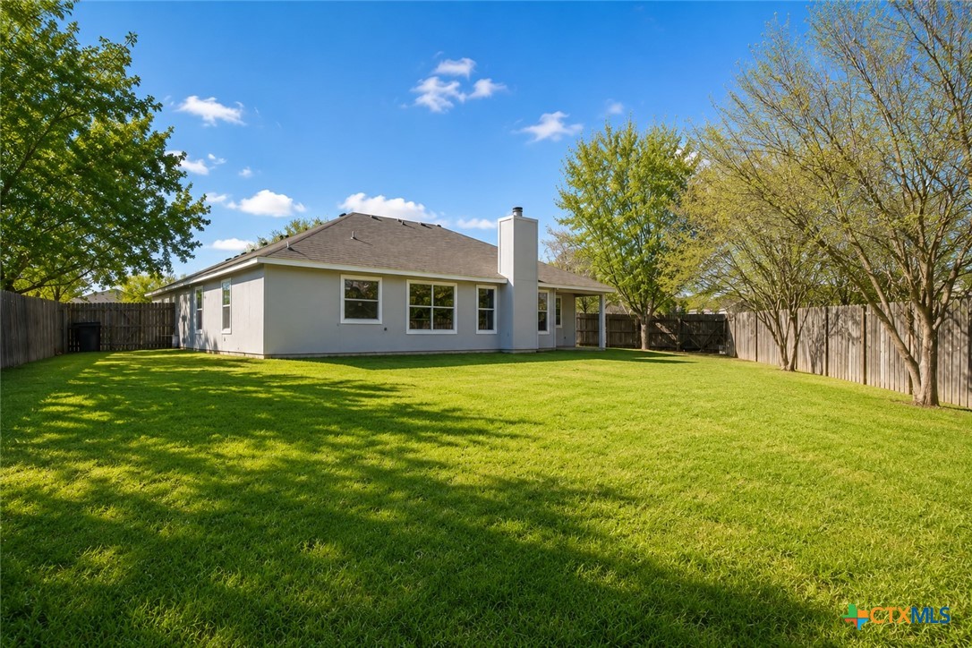 main property photo 10