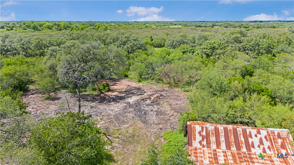 main property photo 22