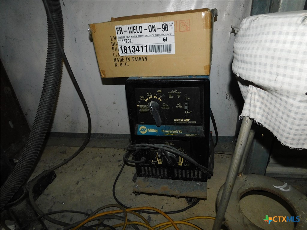 main property photo 39