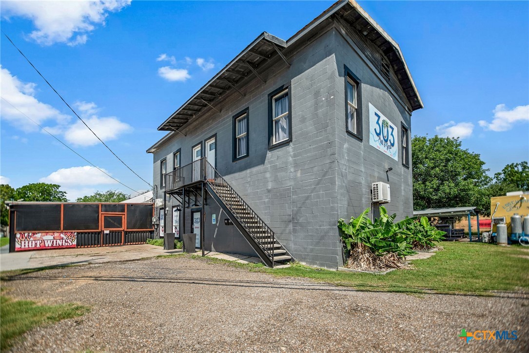 main property photo 27