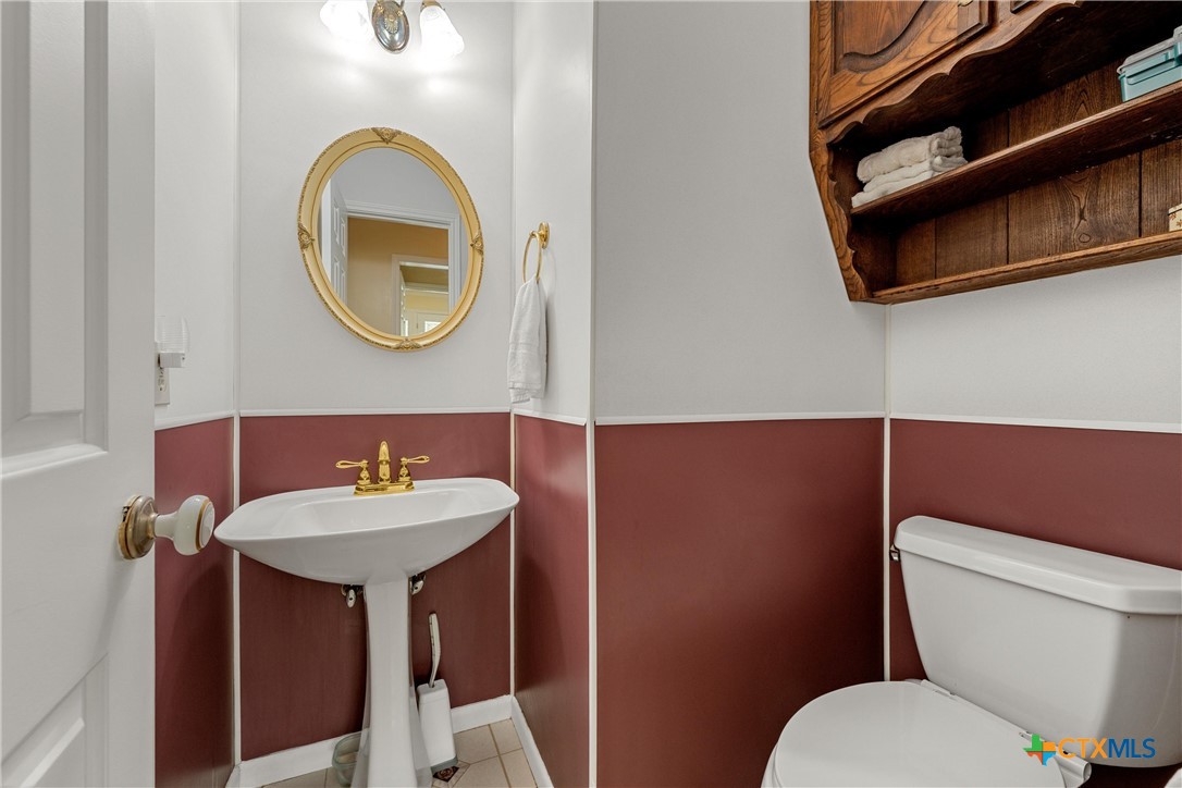 main property photo 13