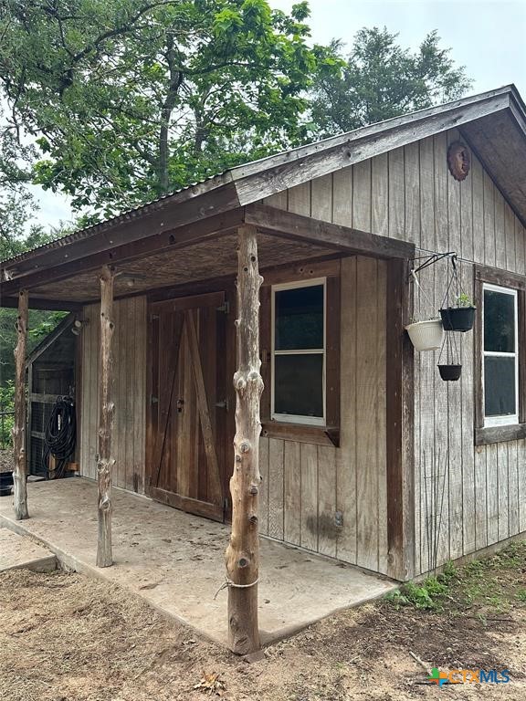 main property photo 30