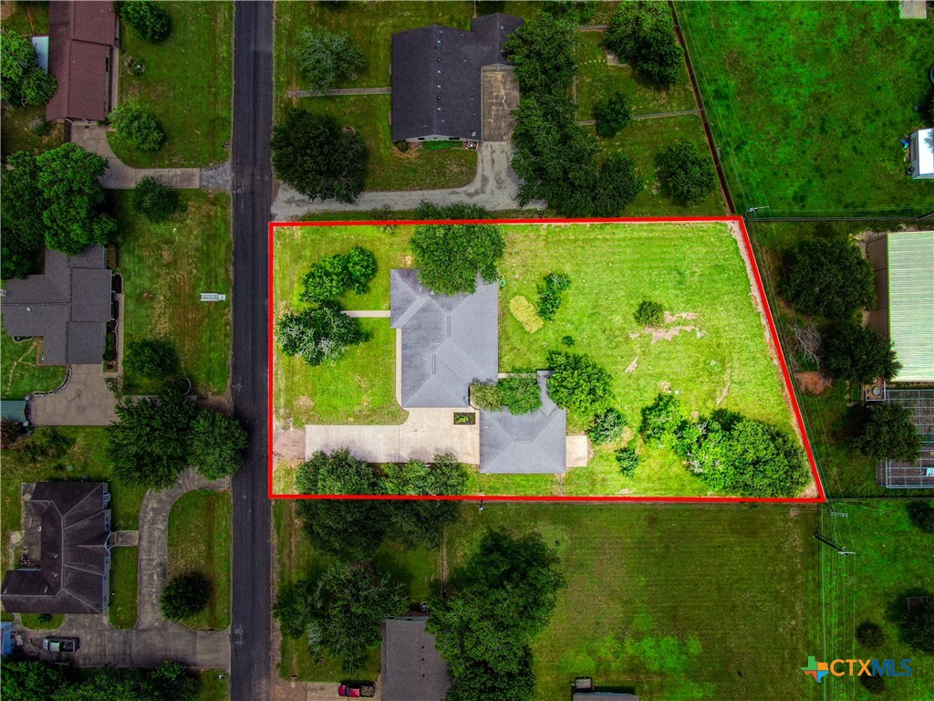 main property photo 36