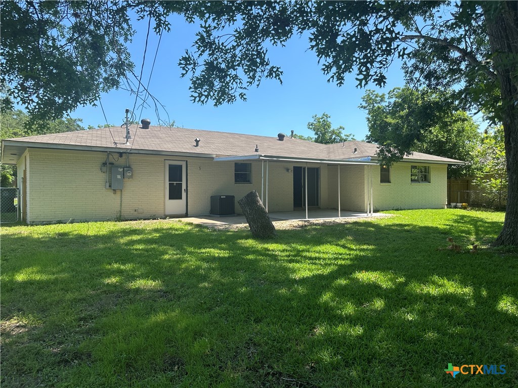 main property photo 23