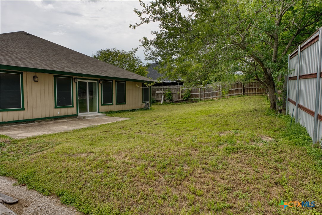 main property photo 16