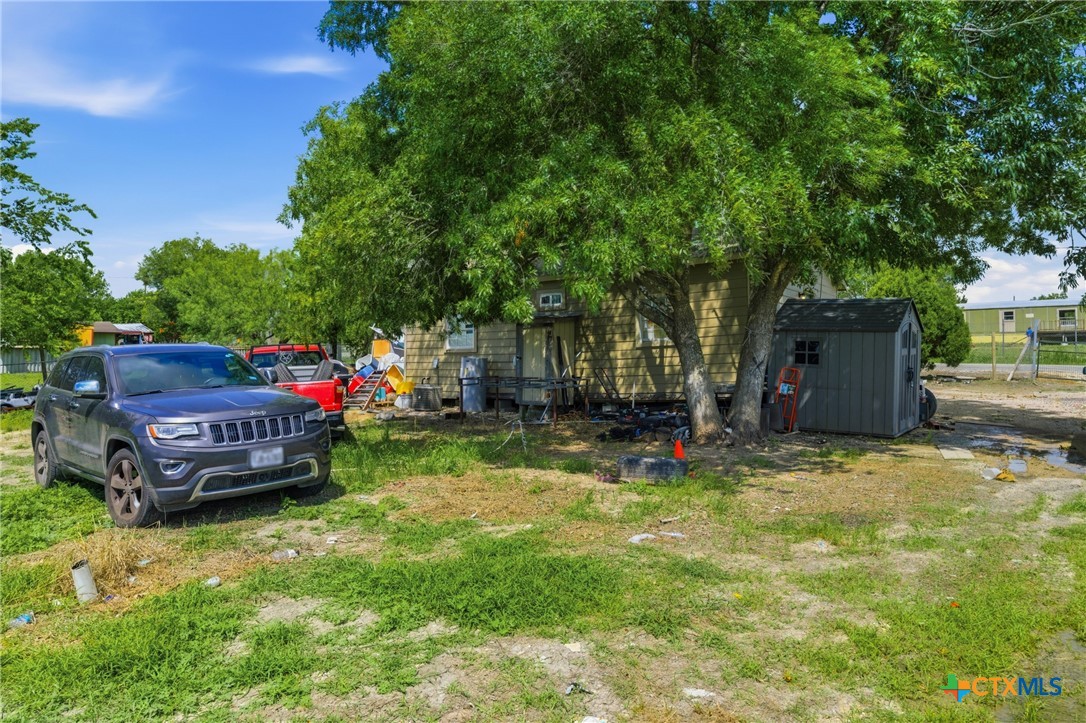 main property photo 9