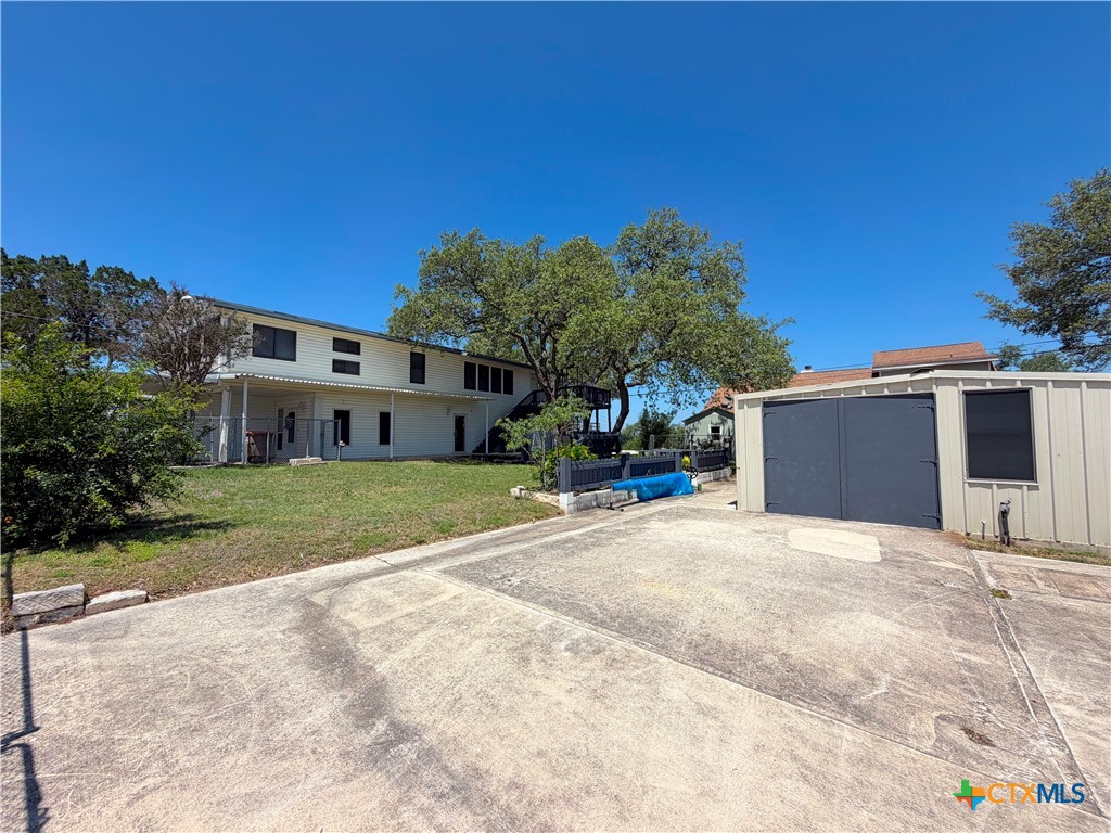 main property photo 39