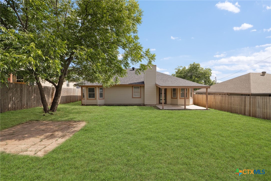 main property photo 23