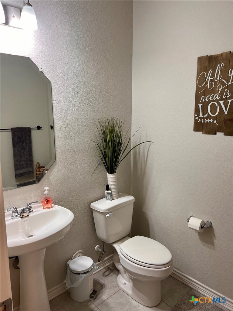 main property photo 7