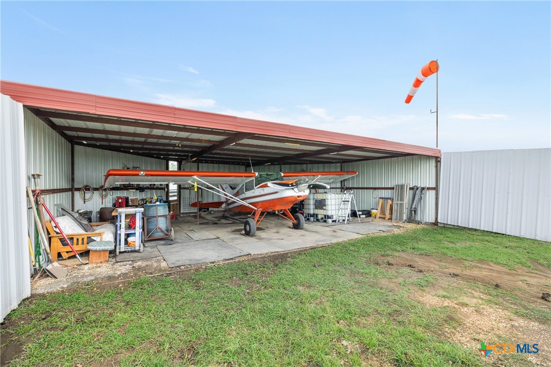 main property photo 25