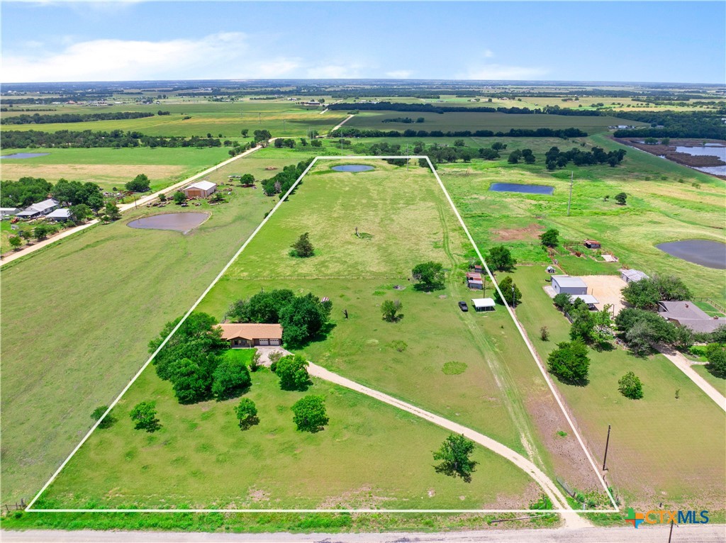 main property photo 10