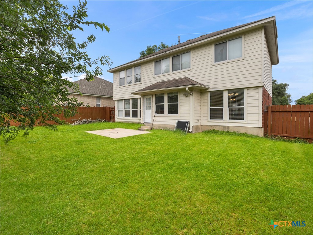 main property photo 31