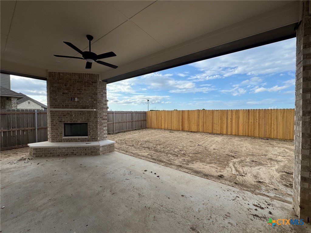main property photo 17