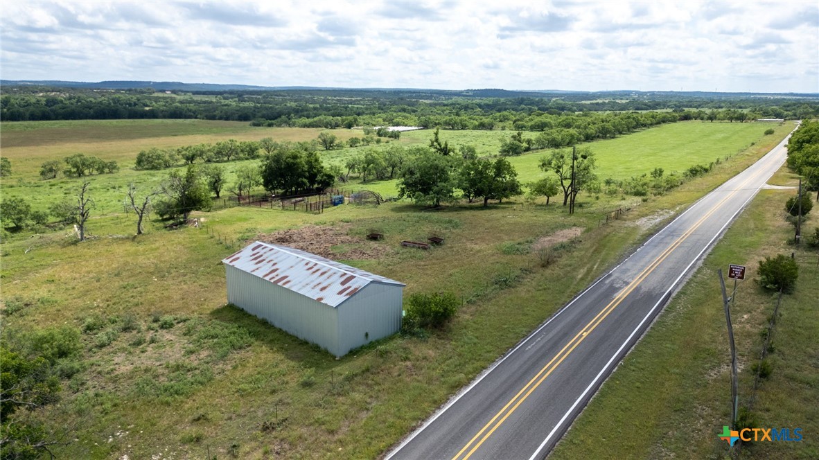 main property photo 16