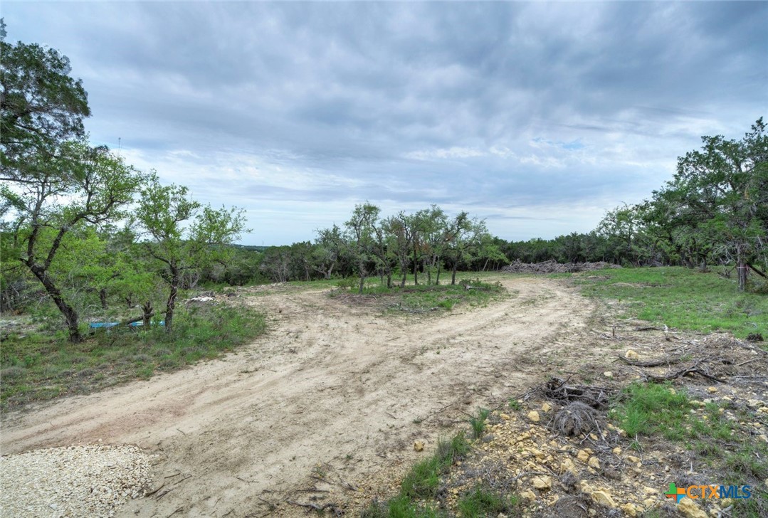 main property photo 10