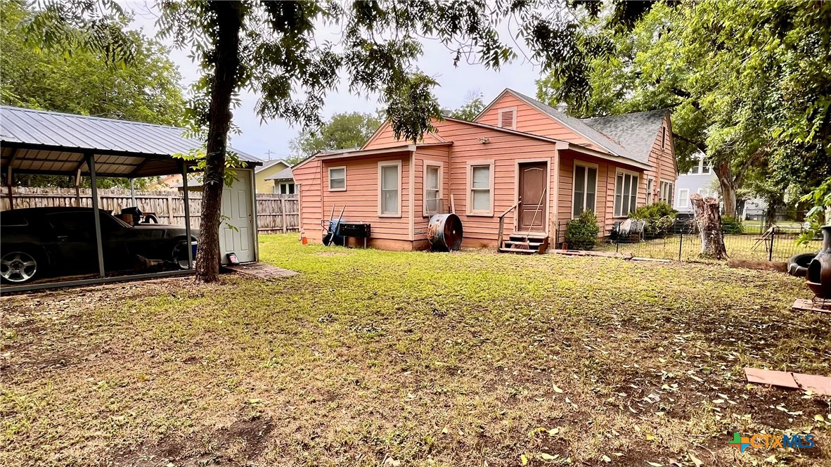 main property photo 14