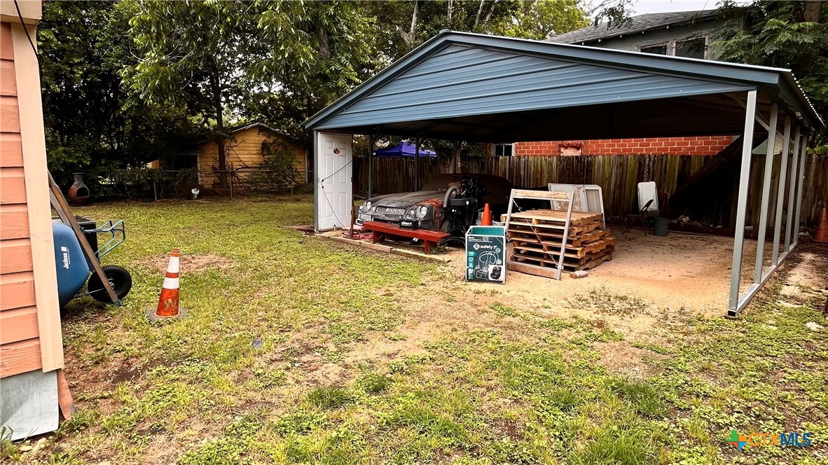 main property photo 15