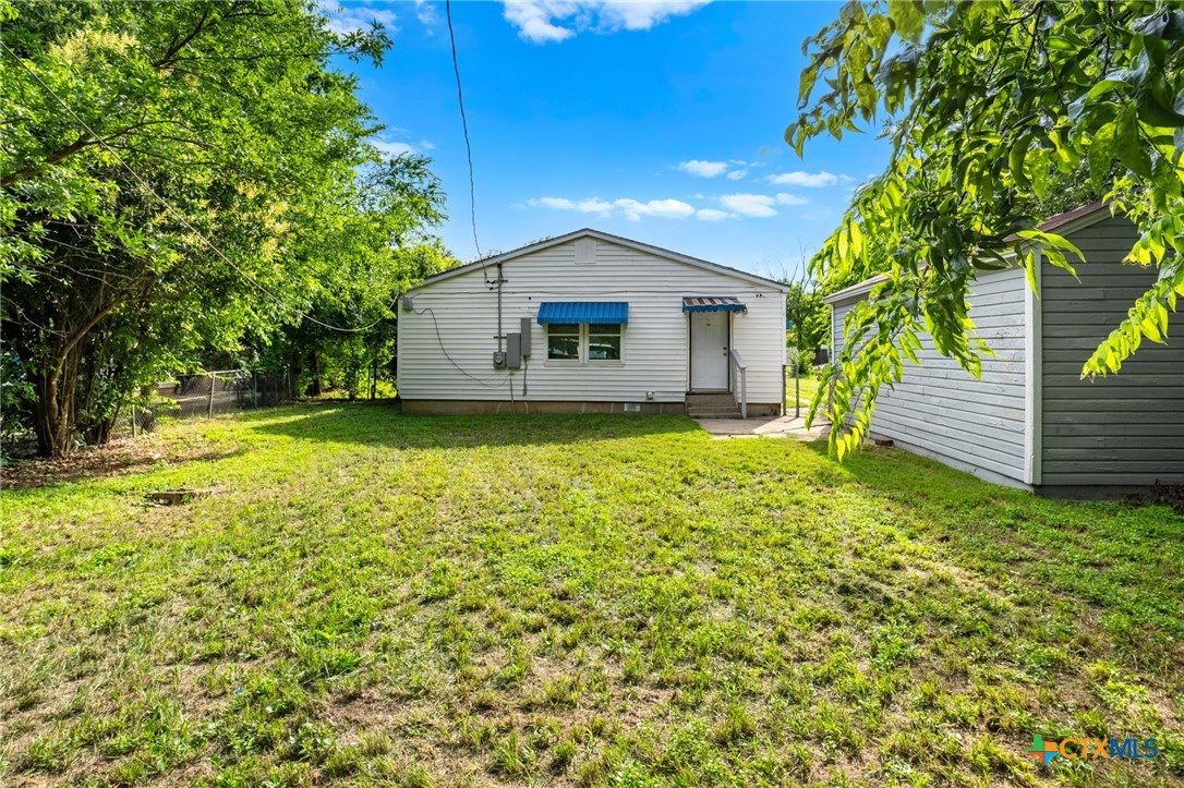 main property photo 22