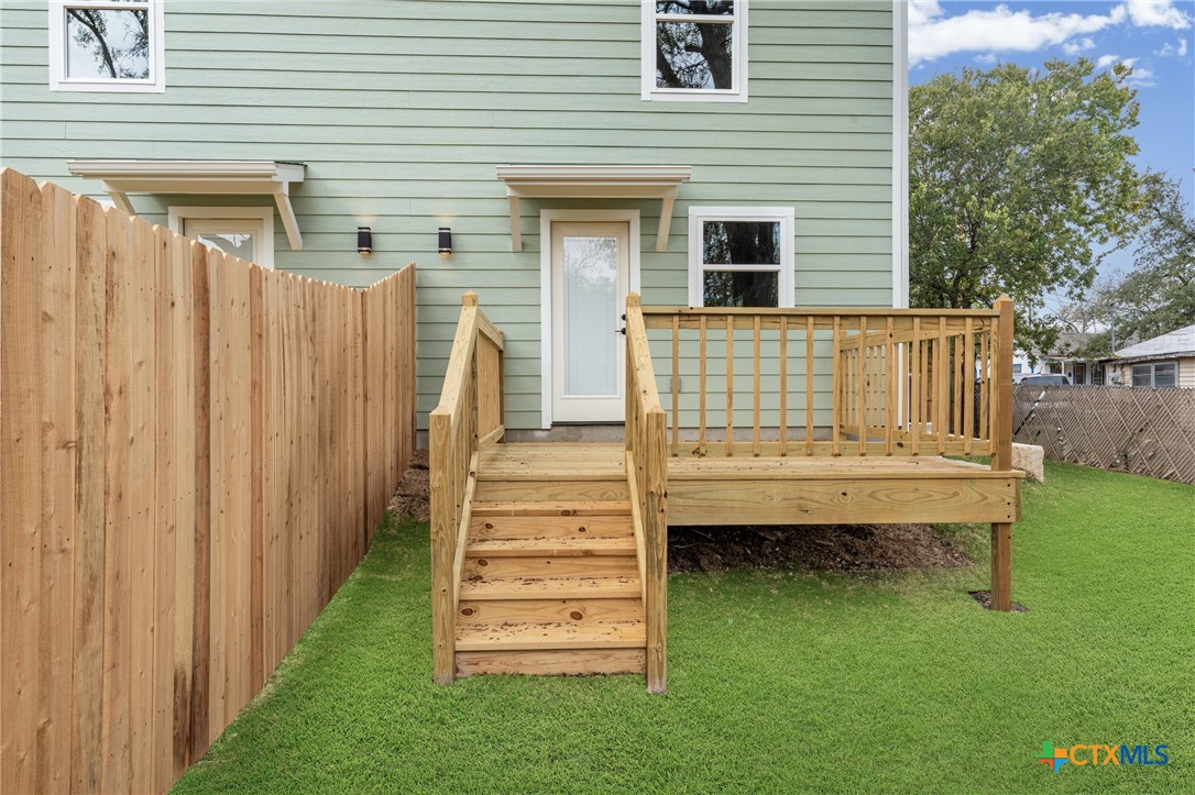 main property photo 27