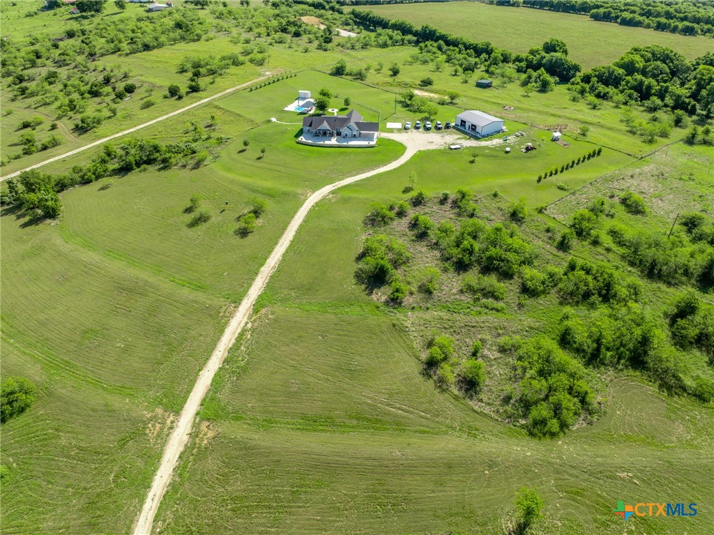 main property photo 41