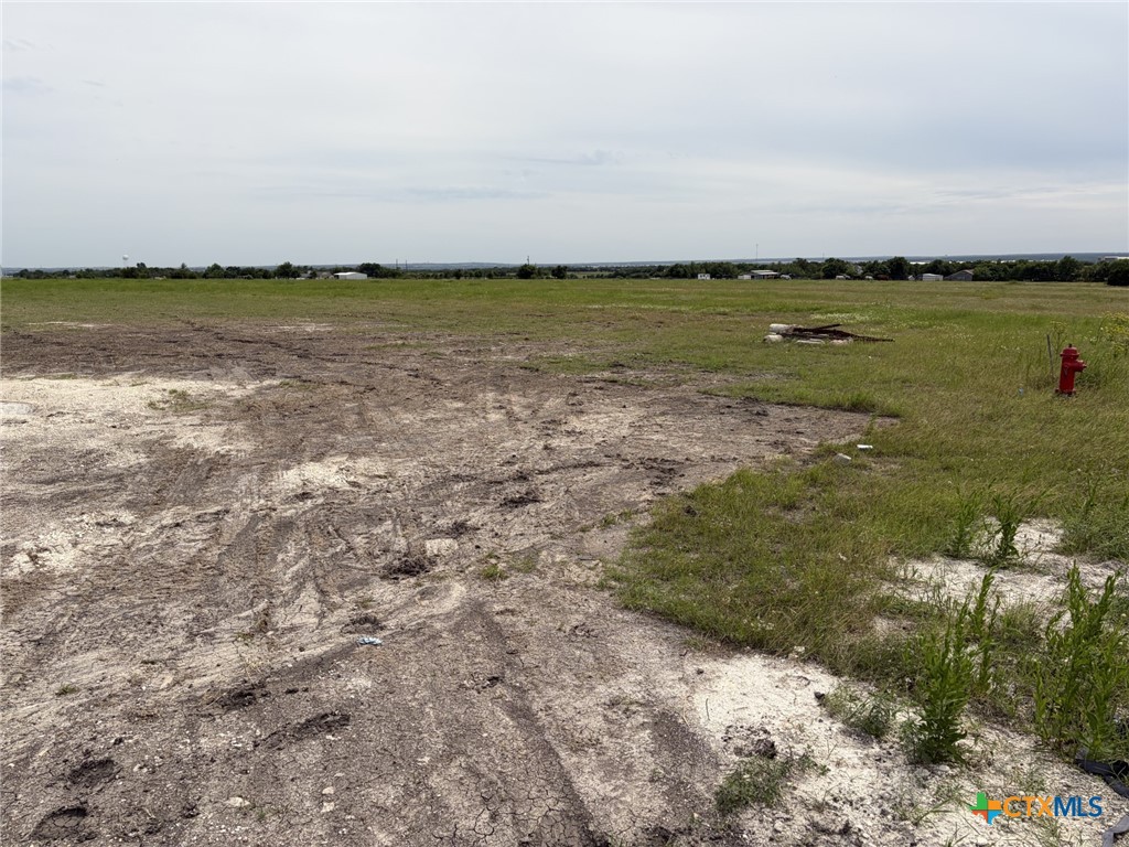 main property photo 6