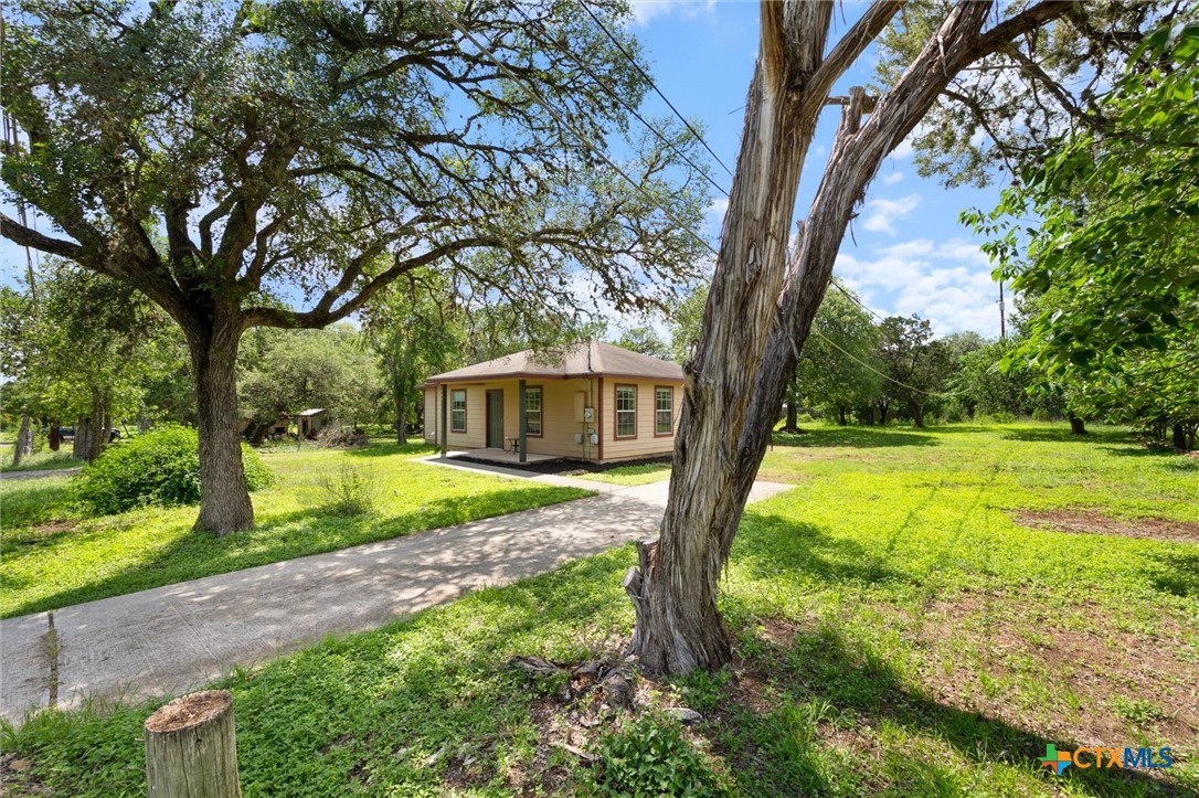 main property photo 30