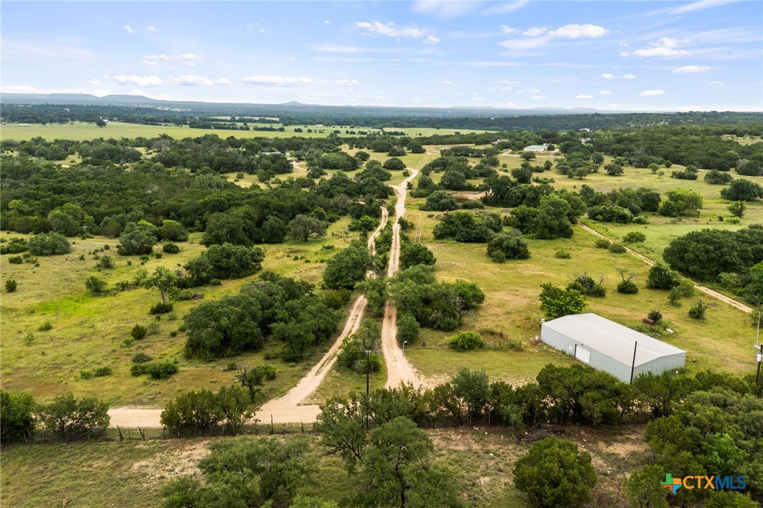 main property photo 37