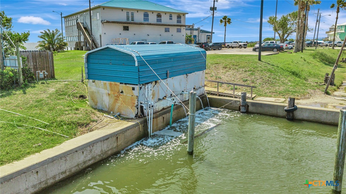 main property photo 40