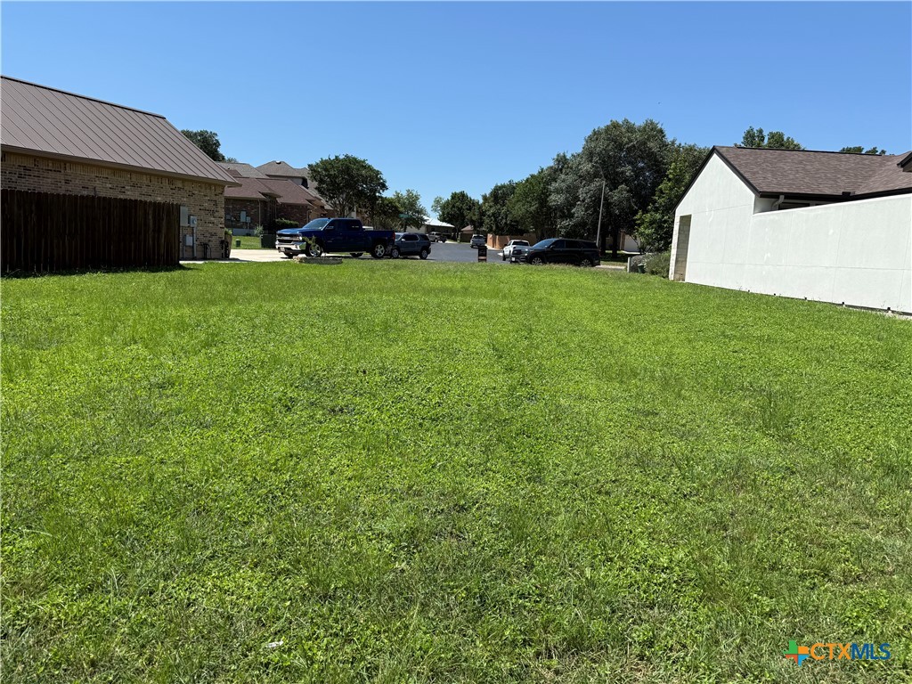 main property photo 8