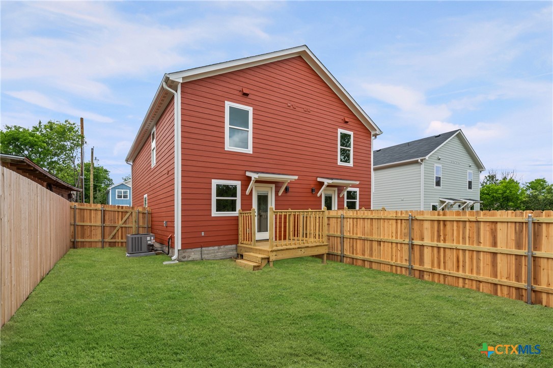 main property photo 3