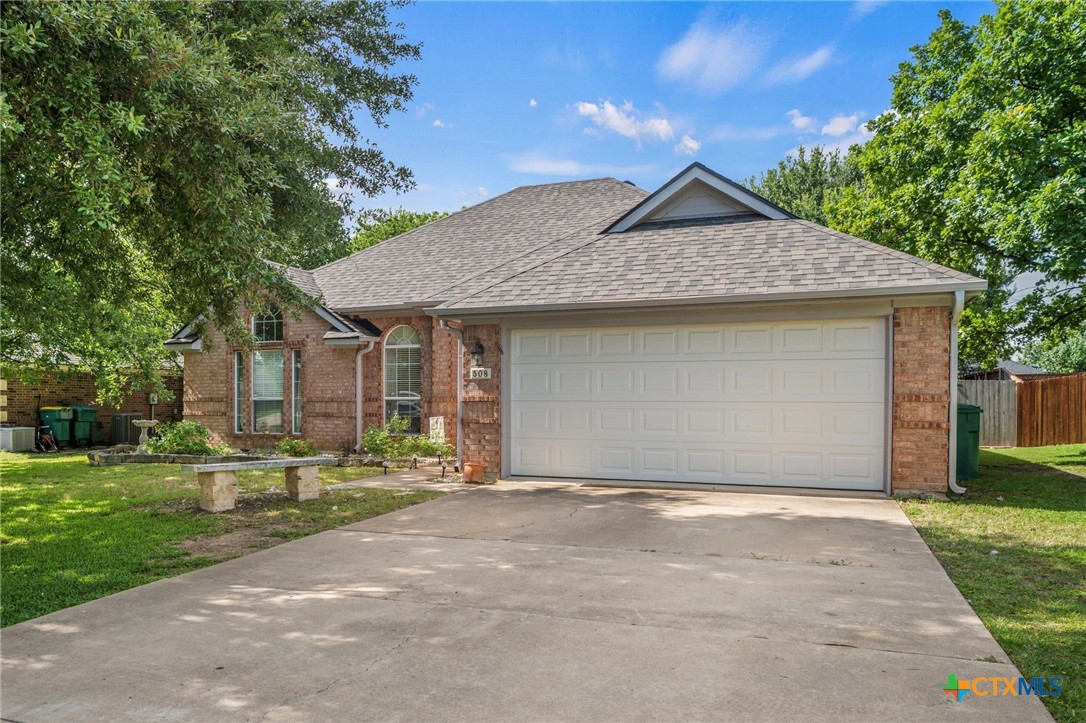 main property photo 1