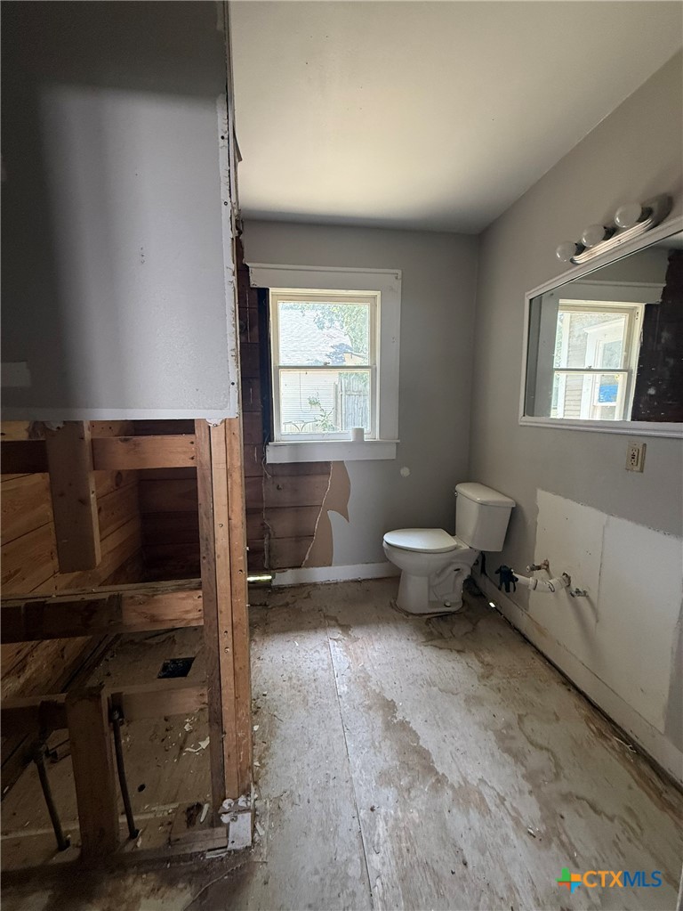 main property photo 9