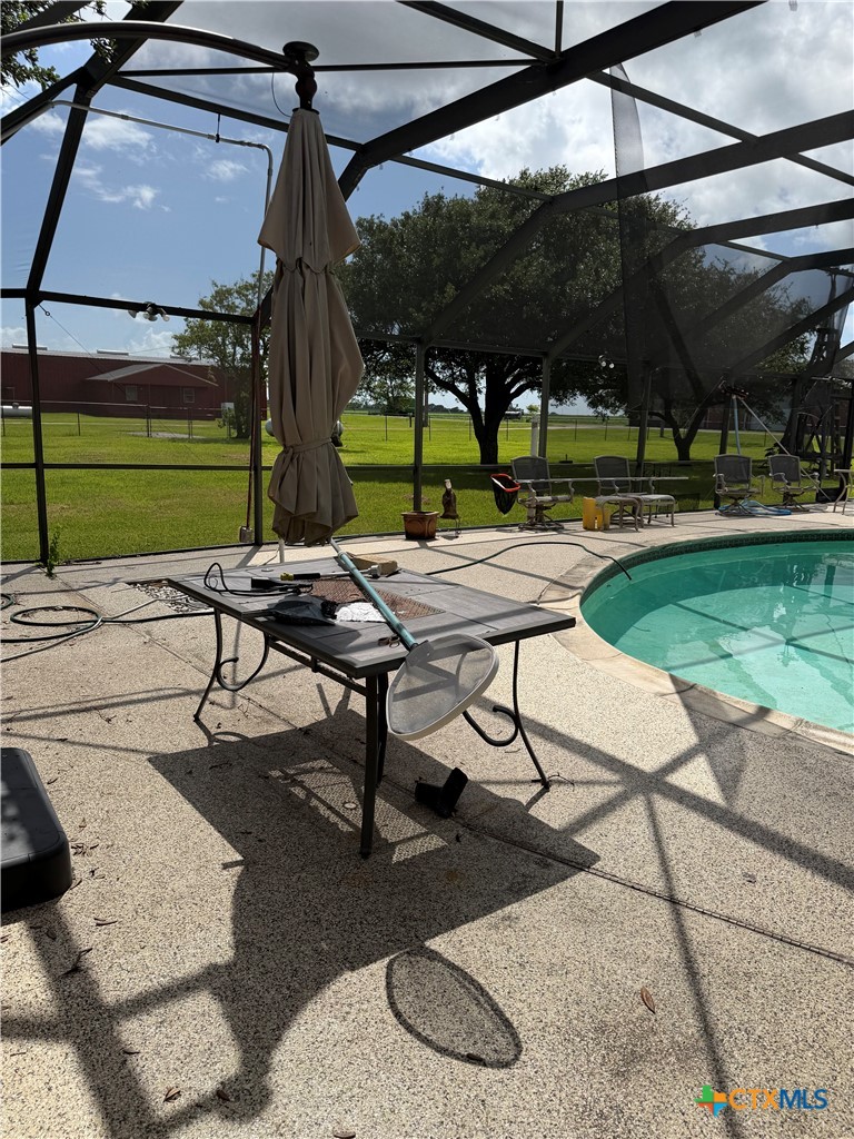 main property photo 33