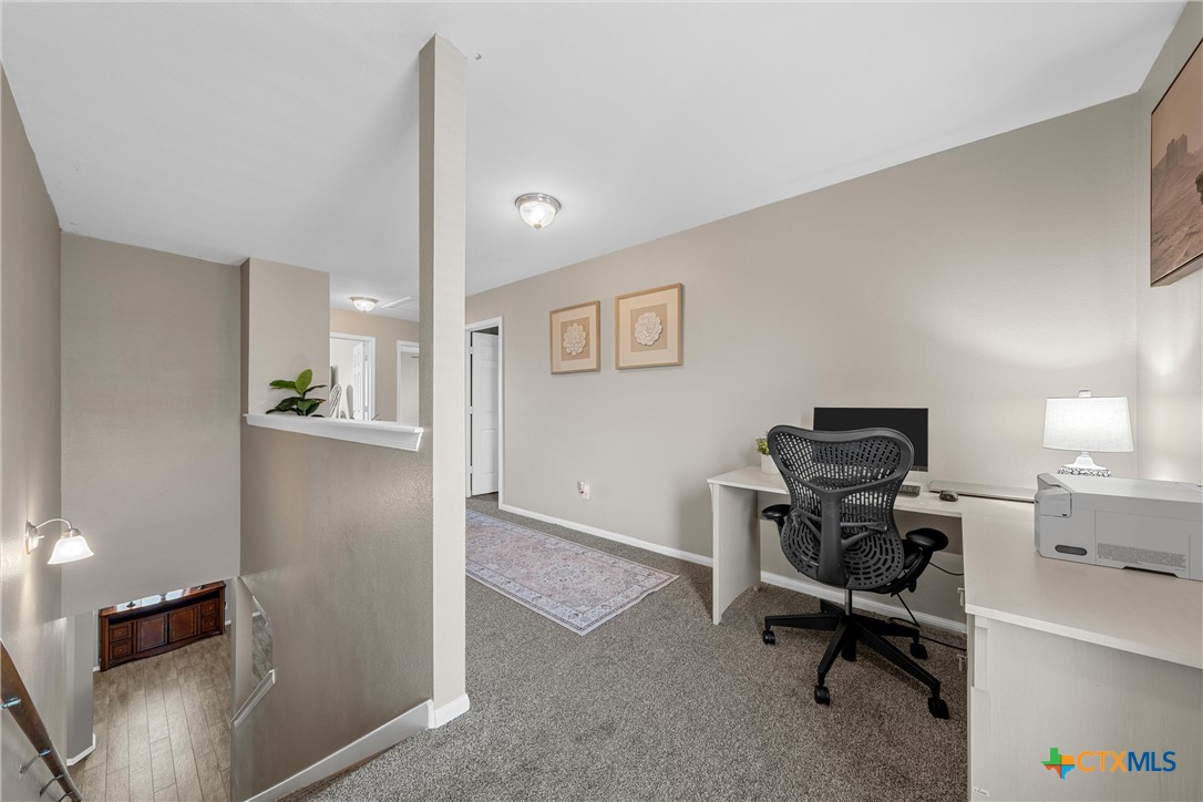 main property photo 10